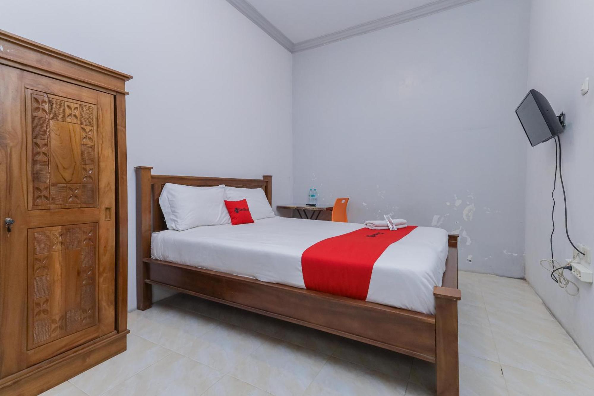 Reddoorz At Pondok Candra Sorabaya Extérieur photo