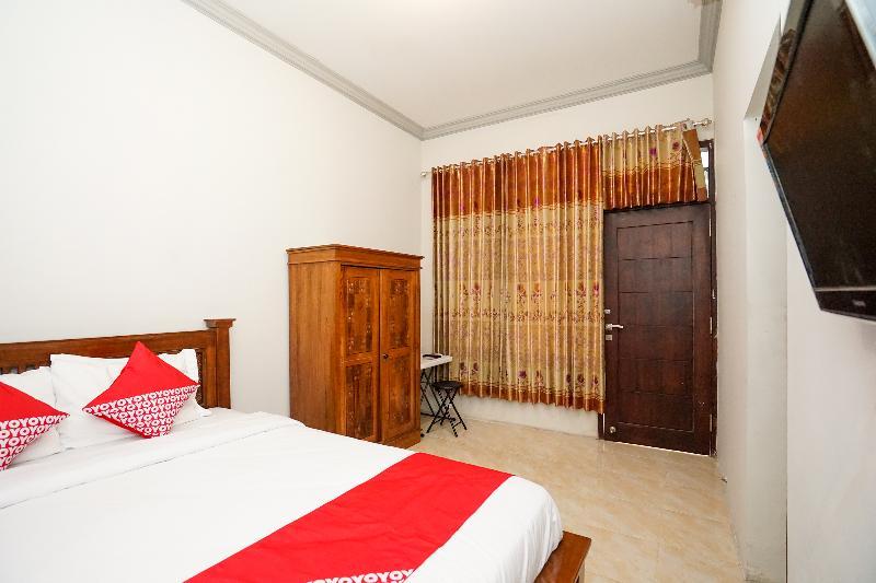 Reddoorz At Pondok Candra Sorabaya Extérieur photo